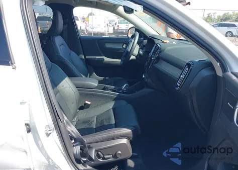 2023 Volvo Xc40 B5 Ultimate Dark Theme from USA, damaged, VIN YV4L12UX1P2047630